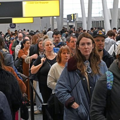 US airports ‘may have to close’